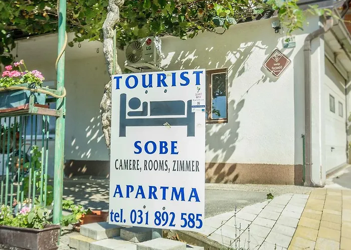 Farm Ferjancic 팜스테이 비파바